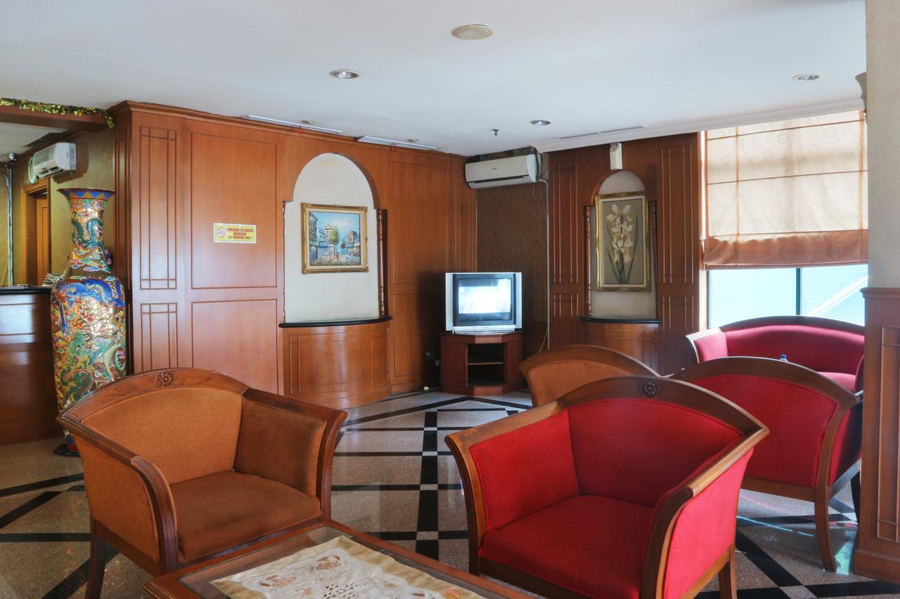 Hotel Farel Джакарта Екстериор снимка