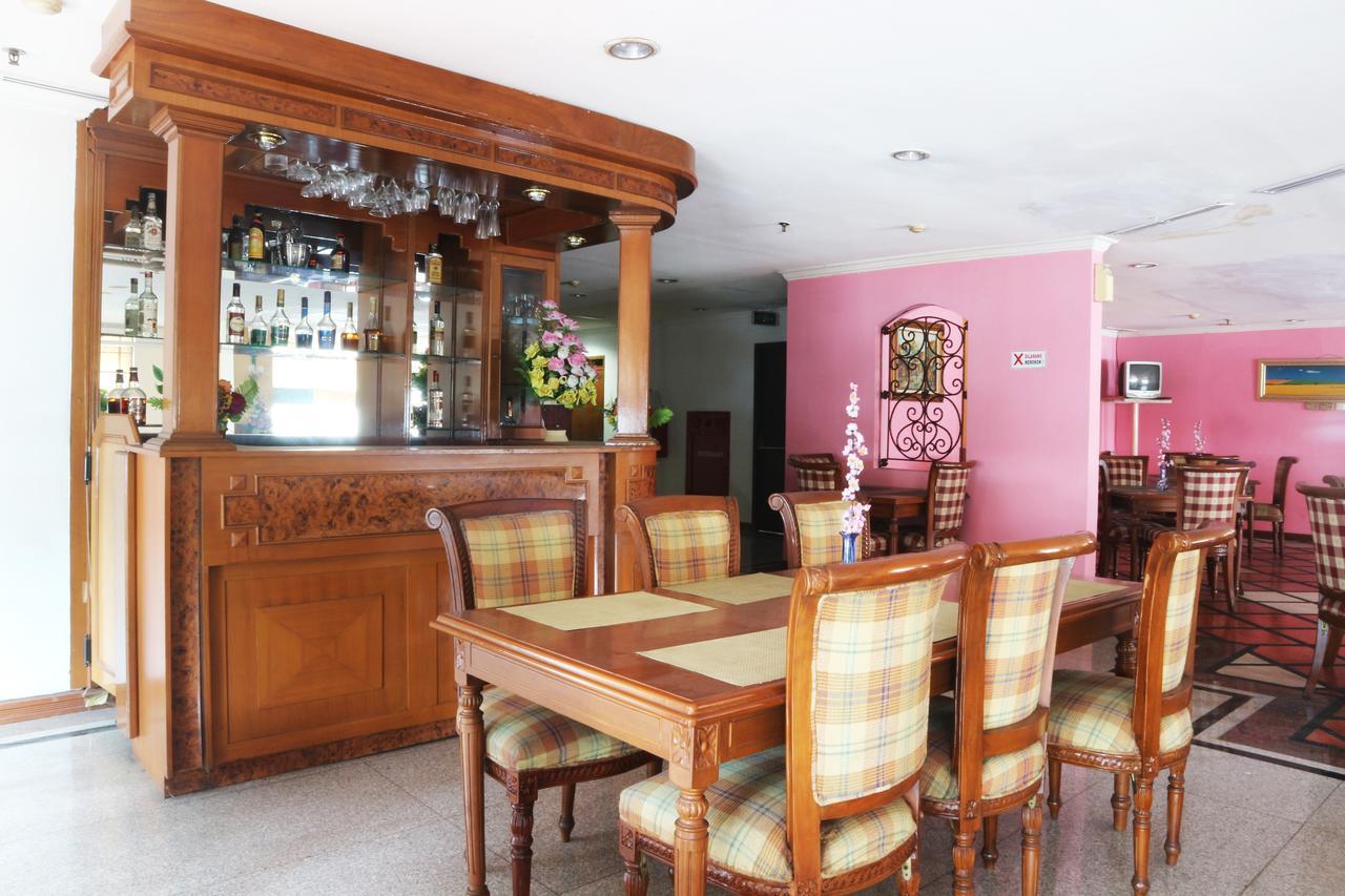 Hotel Farel Джакарта Екстериор снимка